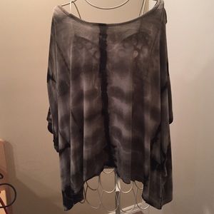 Green Tie-Dye Flowy Top