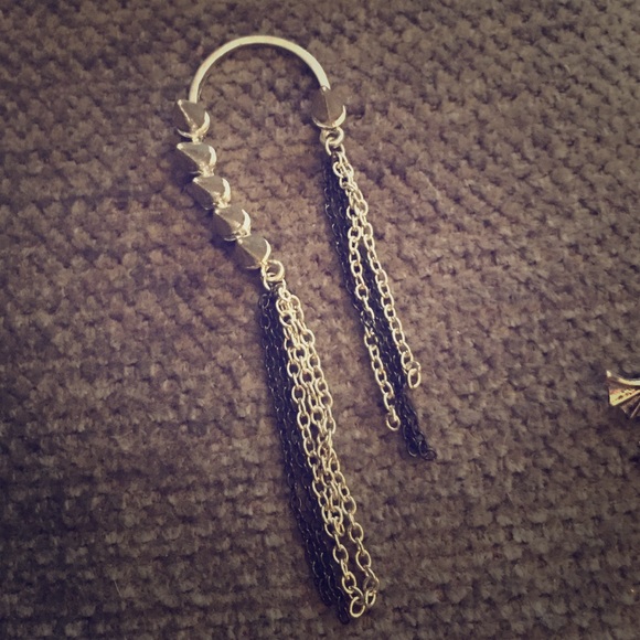 Over the ear accessory for women