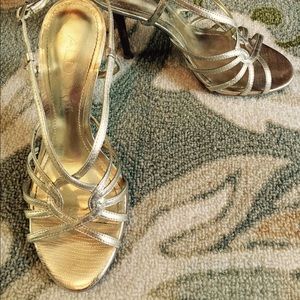 Aldo - gold party heels 👠👠👠