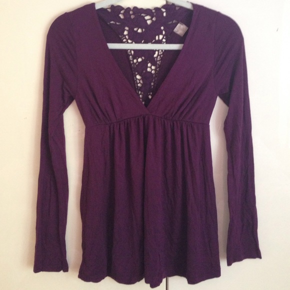 Lush Long Sleeve V-neck Top with Lace Back Detail