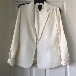 NWOT OFF WHITE BLAZER