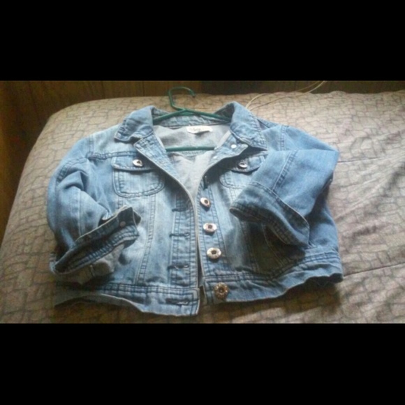 Crop Denim Jacket.
