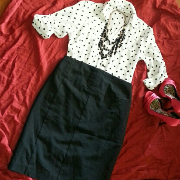Black high waisted pencil skirt - Picture 1 of 3