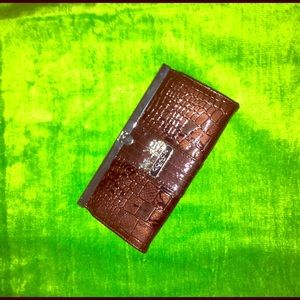 Coach wallet clutch brown snake skin