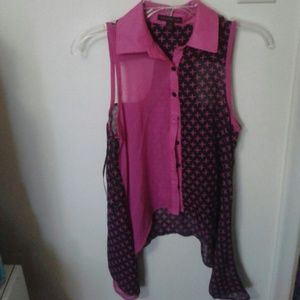 Sleveless satin shirt