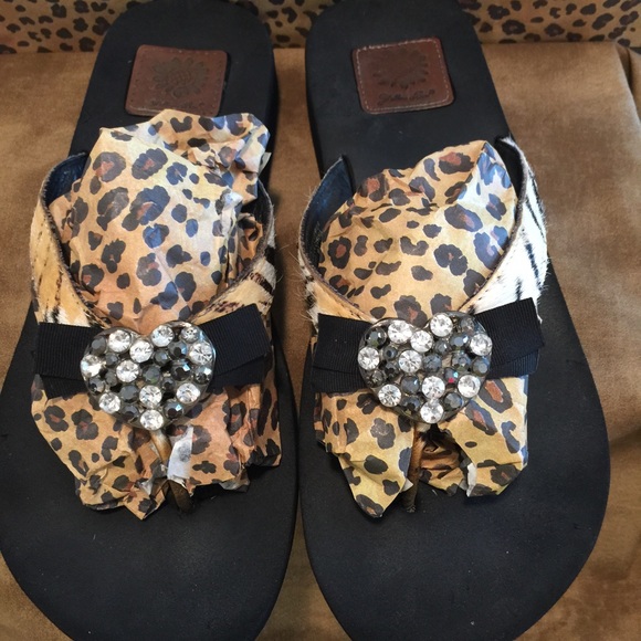 YELLOW BOX "leopard hide" & Rhinestone Flip Flop