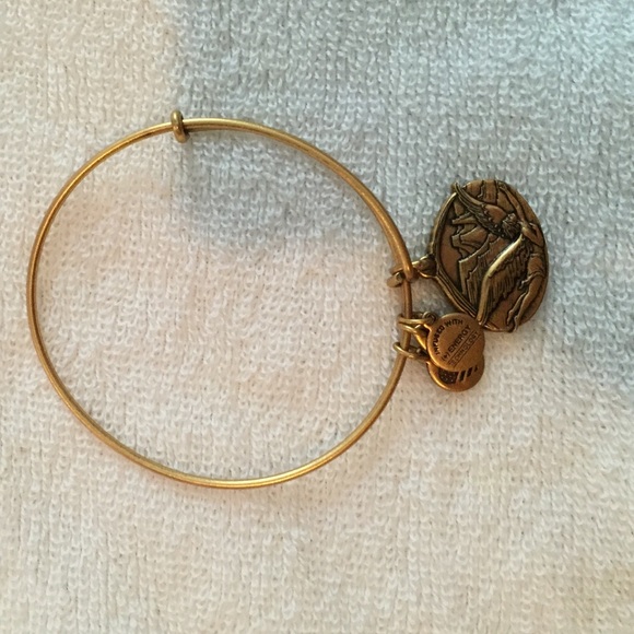 guardian of freedom bracelet. Never worn