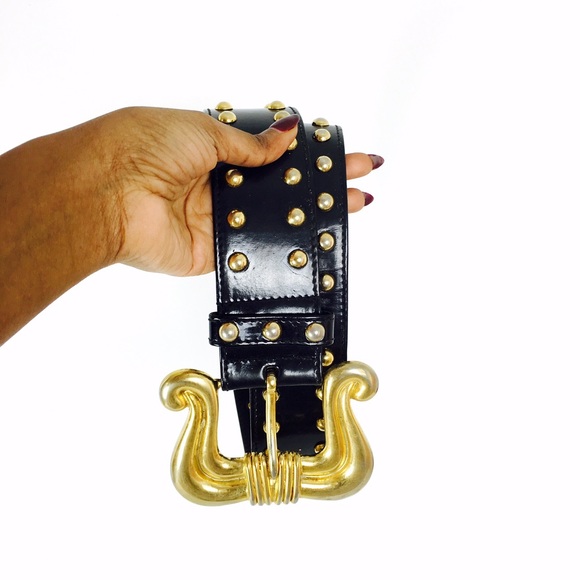 ESCADA vintage studded embossed leather waist belt - Picture 2 of 4