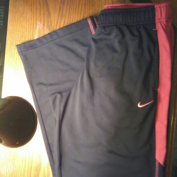 Nike Therma-Fit Sweatpants