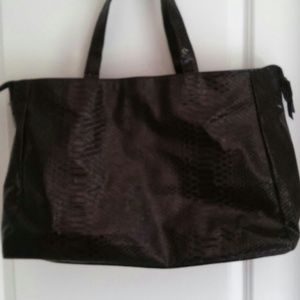 Large snake skin print Jessica Simpson bag
