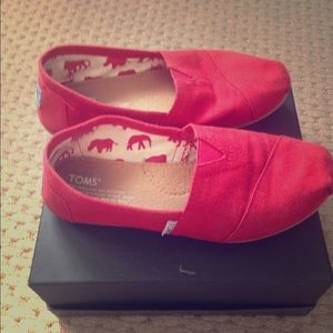 Toms red shoes