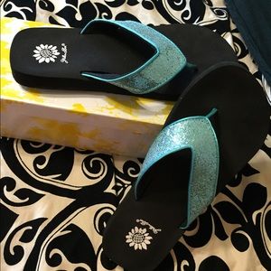 Yellow box sandals