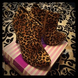 Charlotte Russe leopard booties