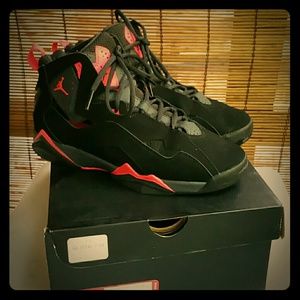 black and neon jordans