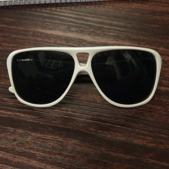 Oakley sunglasses