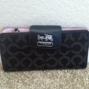 Coach wallet
