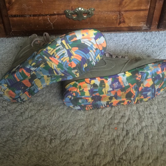 Nike Court Force Shoes - Picture 3 of 3