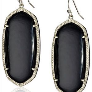 ISO lost one of my Kendra Scott black Danielle's