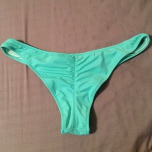 ITSY BOTTOMS FROM VS