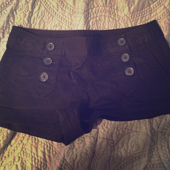 Black express shorts Sz 4