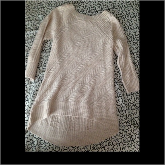 🔴 🔴 on sale 🔴 🔴 Light pink top gold detail