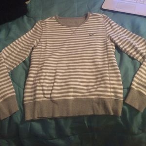Nike sweatshirt! Perfect condition!