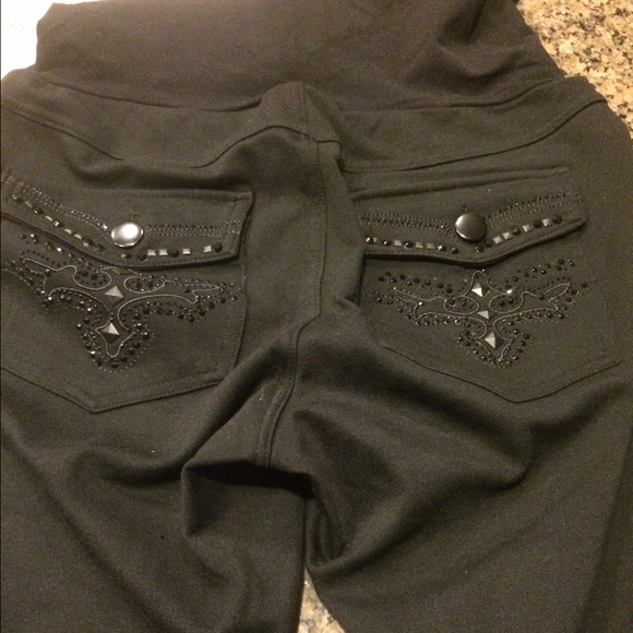 Black maternity dress / causal pants - Picture 3 of 4