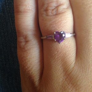 Amethyst heart stone silver ring