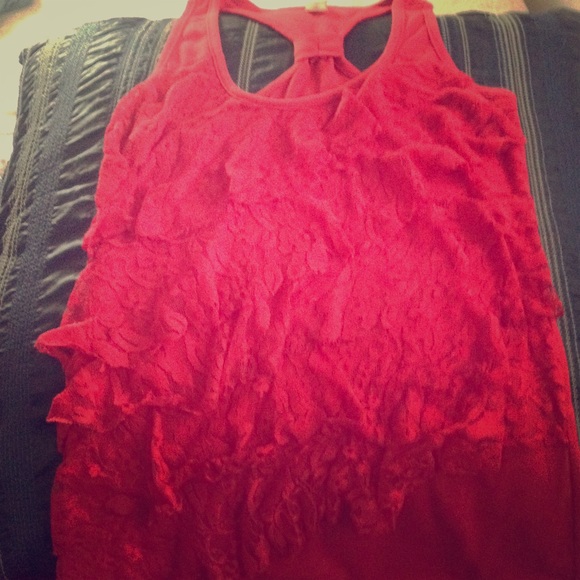 Red tank top - Picture 1 of 1