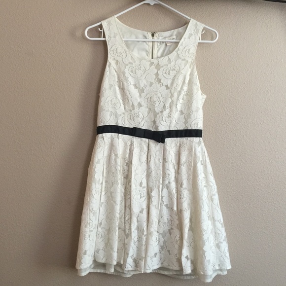 White Lace Dress