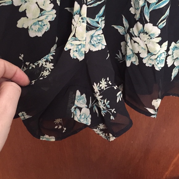 Adorable boho Topshop floral play suit - Picture 3 of 4