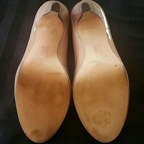 pumps - Picture 4 of 4