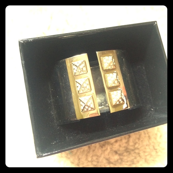 Victoria's Secret cuff bracelet