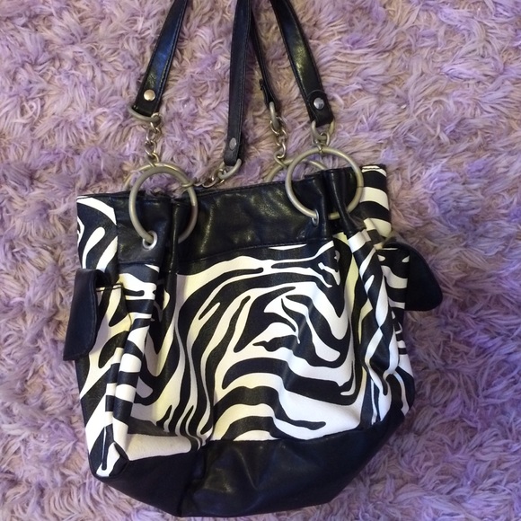 Claire's purse