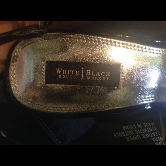 White House Black Market heels - Picture 4 of 4