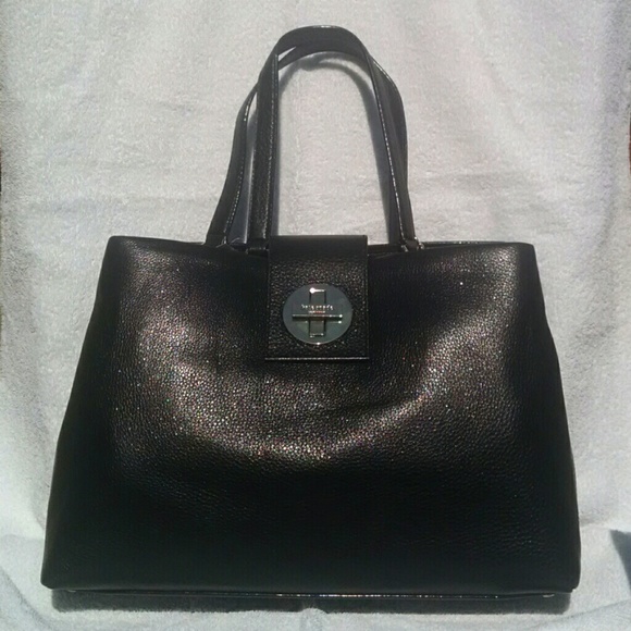 Kate Spade Town Road Elena black shoulder bag NWT - Picture 2 of 4