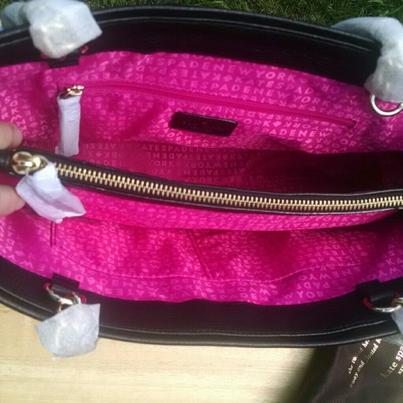 Kate Spade Town Road Elena black shoulder bag NWT - Picture 3 of 4