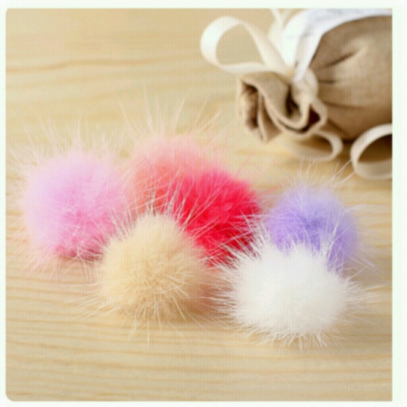 Light pink mink dust plug cover - Picture 2 of 3