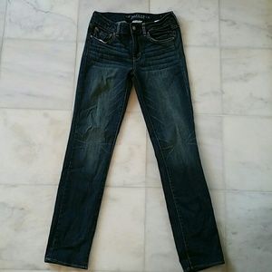 American Eagle Straight Leg Jeans