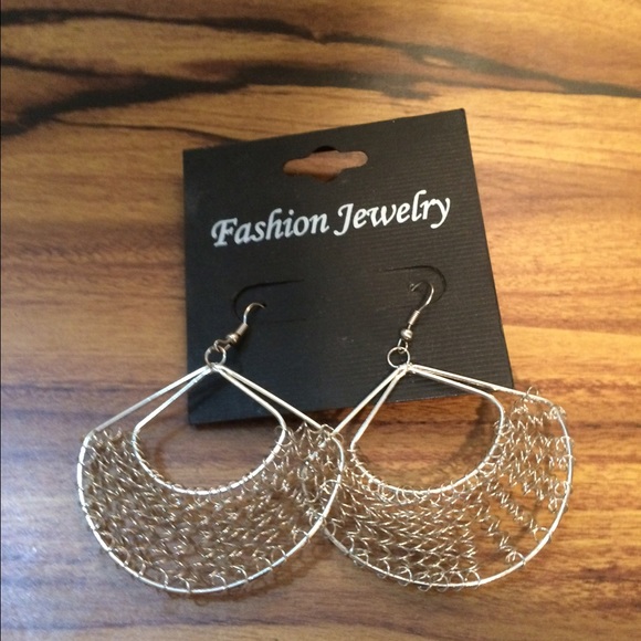 Silver tone Puffed Fan Shape Earrings