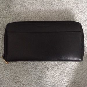 Nine West wallet