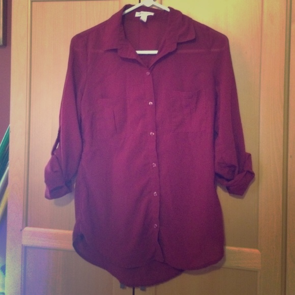 Button up mid sleeve chiffon shirt.