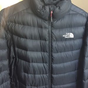 The North Face 800 series women's black jacket