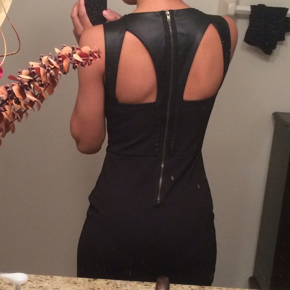 Bodycon - Picture 2 of 2
