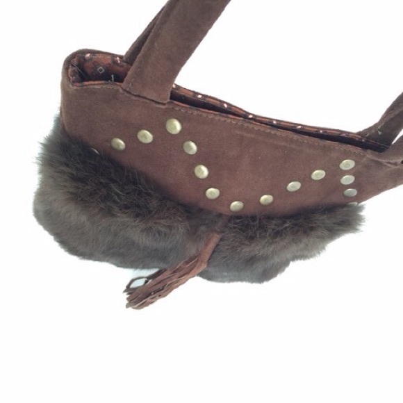 Susu REF: C201512 - Picture 2 of 2