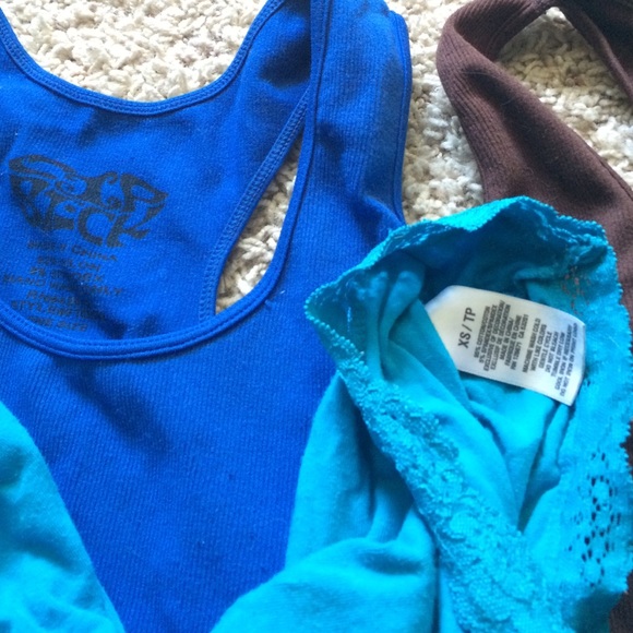 Undershirt bundle - Picture 3 of 4