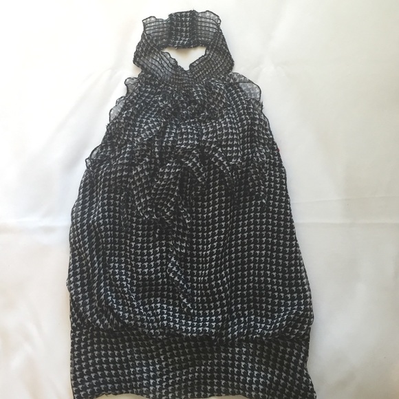Houndstooth Halter Top - Picture 1 of 4