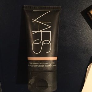 Tinted moisturizer