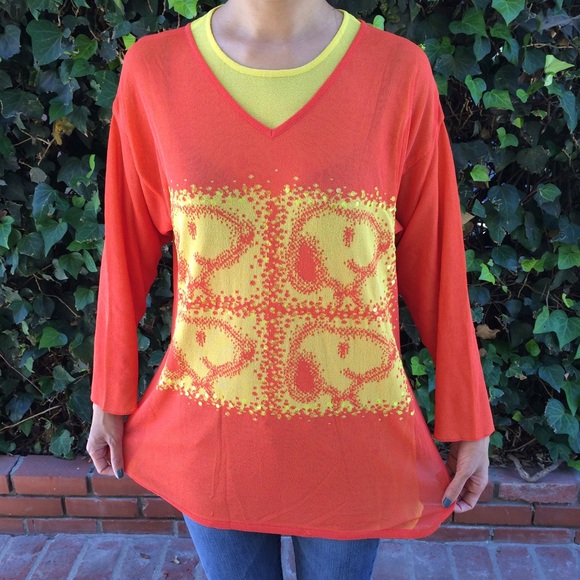 Iceberg Snoopy neon and orange top. No trades.