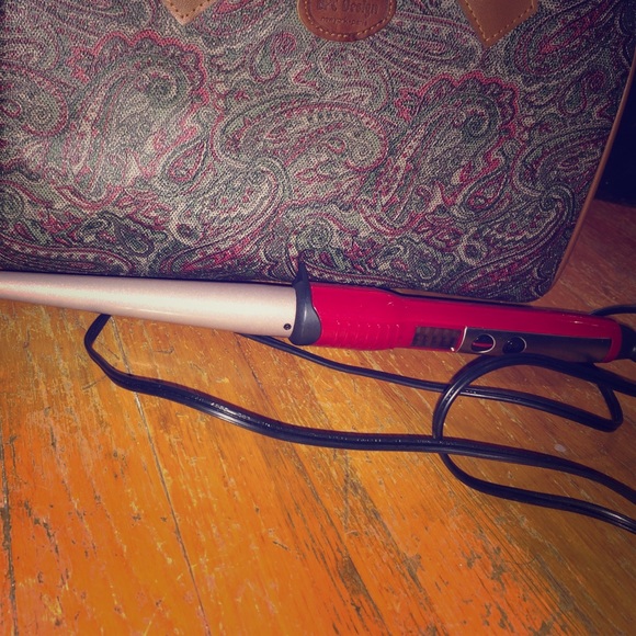Red curling wand!